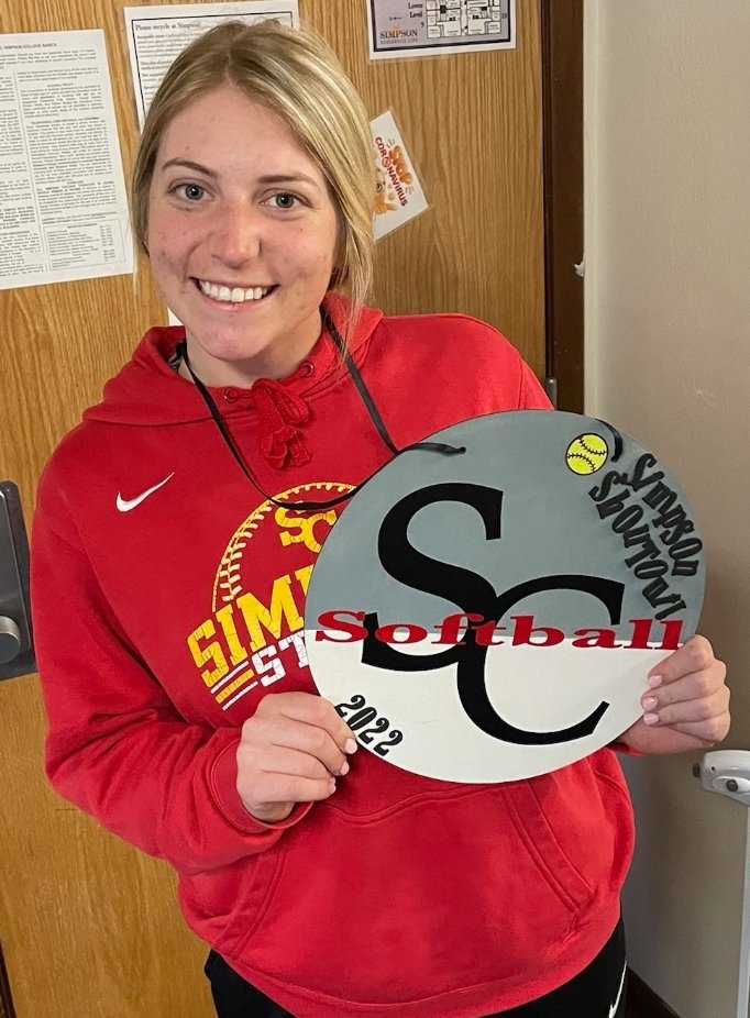 The Shout Out Award today goes to Gretna, Nebraksa Jr. <a href="/taylorstammm/">Taylor Stamm</a>!
She was recognized for her positive attitude, her team first mentality, hard work, and her Can Do attitude! Taylor makes those around her better! Congrats T-Stamm! #RollStorm #FAM1LY