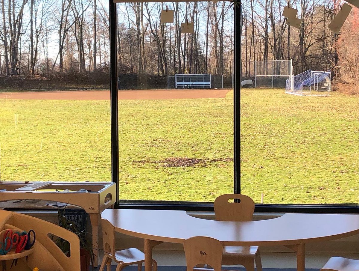 DonnaK_AC3s's tweet photo. This or that? ❄️🌞 Either way, the view is great #AC3s @ACSRochester #EarlyChildhood @michelle_feiss https://t.co/rrJtnkrhTJ