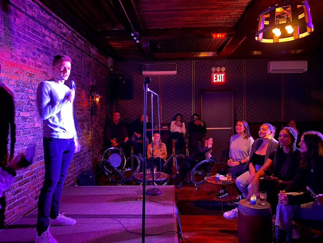 jjtzeng's tweet photo. Last week I organized the most engaging event so far for Stern MBA’s startup community. Pitch Roast 🔥 an improv pitch competition filled with ridiculous ideas. https://t.co/vI10Z3BvUt