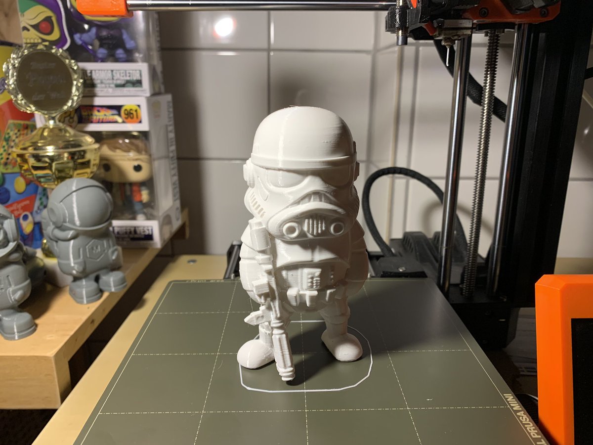 punker76's tweet photo. #Stormtrooper from @wekster2507 printed with #Fillamentum white #PLA on #Prusa #MiniPlus wirh #Bondtech extruder ❤️👏🤘 @Fillamentum @Prusa3D @BondtechAB https://t.co/O3qOXVP27i