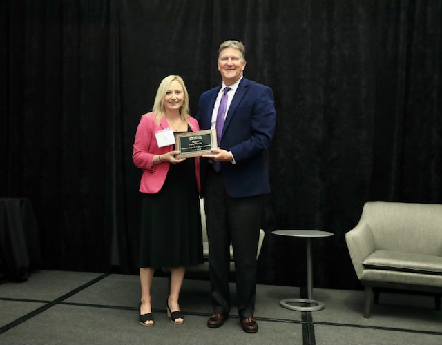 PortsUnited's tweet photo. AAPA's President's Award for Legislative Leadership is a first-time-EVER award for individuals who have diligently supported #ports and #maritime on long-term projects. The first-ever award was given to Senator
@PattyMurray today. We're thankful for her work on #HMTF, and more! https://t.co/4S6S09CScz