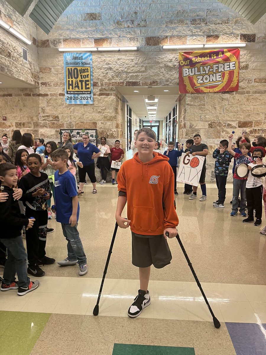 We could not be more proud of Kooper as he heads off the National Wheelchair Basketball Association National Championship!  Our students absolutely loved sending this amazing young man off in style! #JESthisisus <a href="/Jarrell_ISD/">Jarrell ISD</a> <a href="/HicksJISD/">Dr. Toni Hicks</a>  facebook.com/mindee.hernand…