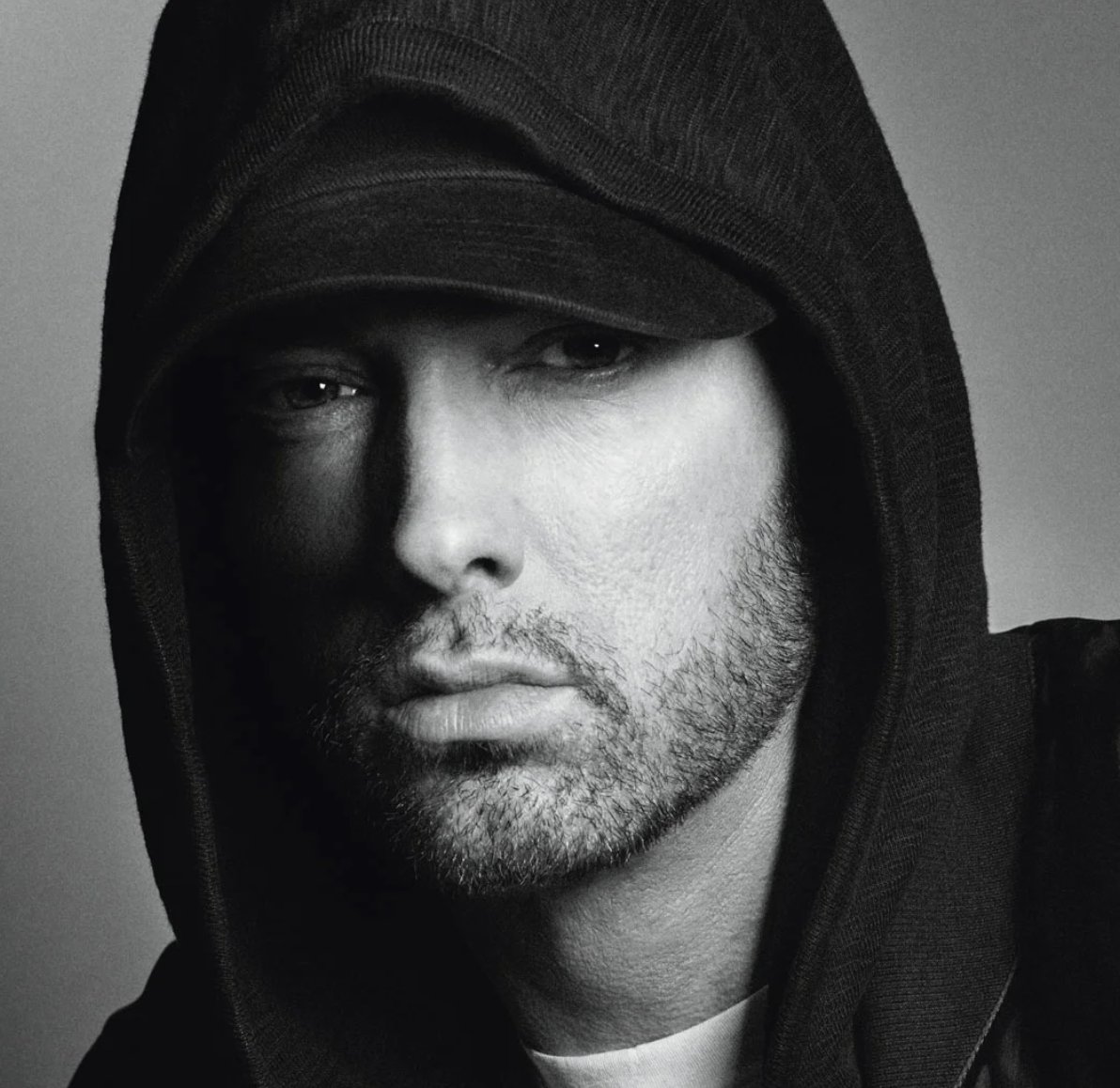 Eminem Makes History as Most-Certified Artist For Singles in RIAA Gold &amp; Platinum Program History

Link: billboard.com/music/rb-hip-h…

#eminem #history #certified #RIAA #creativeentrepreneurs...