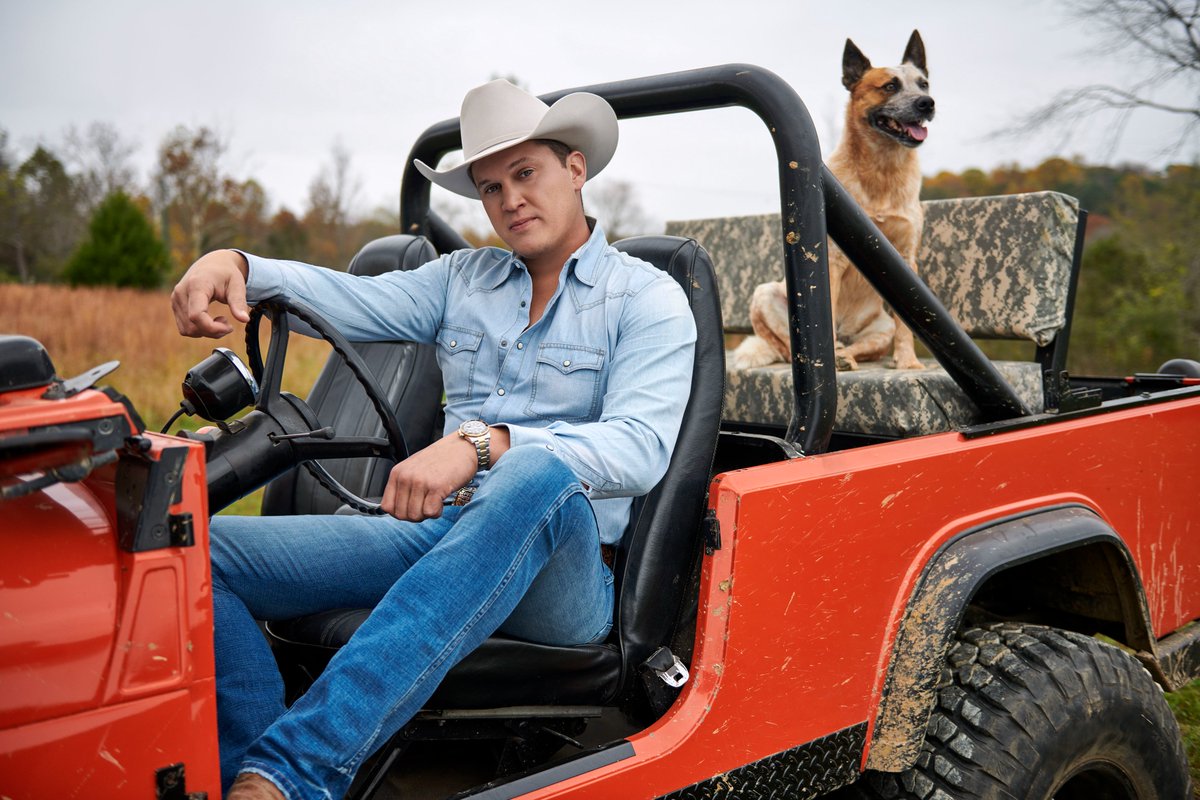 rcsmokeshow's tweet photo. GOING, GOING, (almost) GONE 💥 Tickets to #RiverCitySmokeShow are selling quick for Saturday's ticketed concert! For BBQ, Bourbon, and music from @JonPardi and more get your tickets NOW at https://t.co/jxSnVcHnvq https://t.co/6w1TJQUNi5