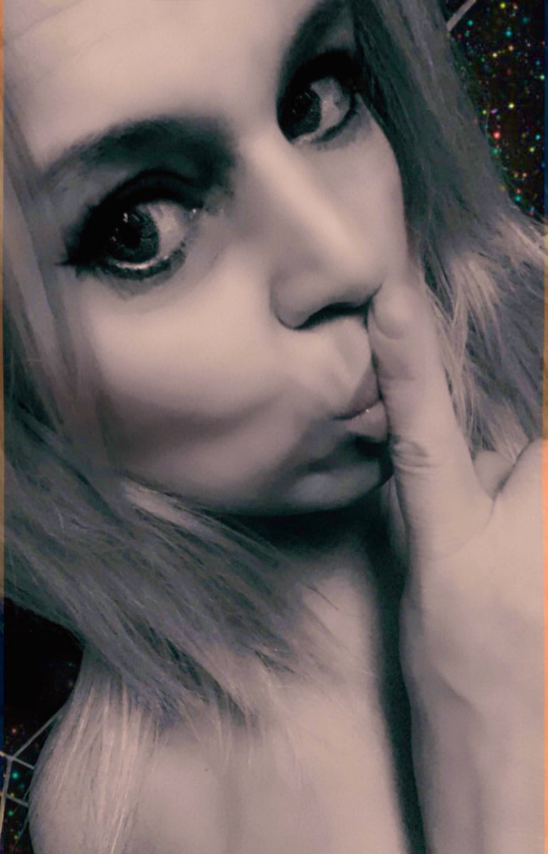 MFilter01's tweet photo. i'm tired, up again tomorrow at 05:05 so.....sssssttttt🤫🤐💤 #goodnight #bye 👋🏻#sweetdreams 😘 #sssttt🤫 https://t.co/7r5cWNuIo5