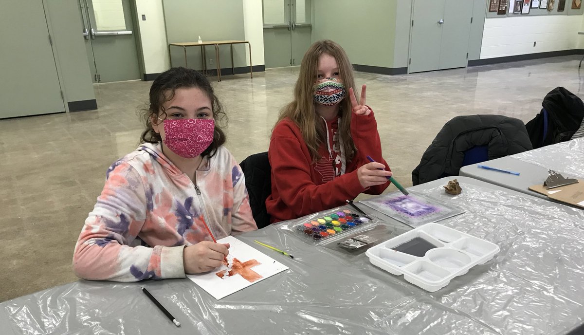 h_pecore's tweet photo. The Grade 7s had a wonderful time learning, reflecting, and rejoicing during our Confirmation retreat as they prepare to receive God’s gifts and bear witness through our faith. @kyrie_meyer @stjosephguelph https://t.co/IpRwuqBJwc