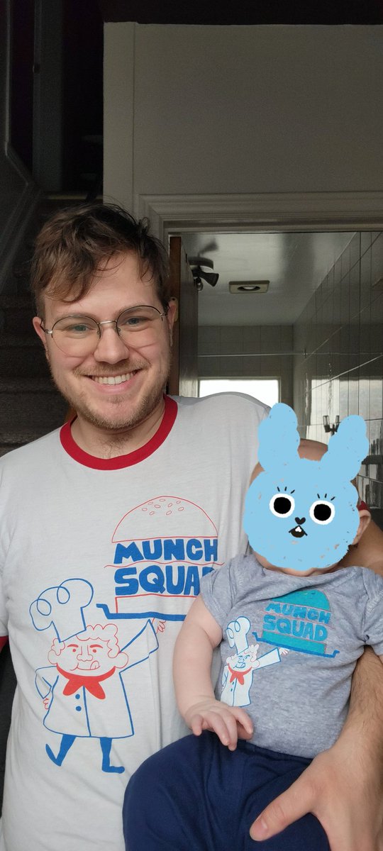 markusbones's tweet image. Just me and my Munch Squad Jr.
😎
@McElroyFamily @JustinMcElroy
#coolbaby #munchsquad #mbmbam #mbmbamino