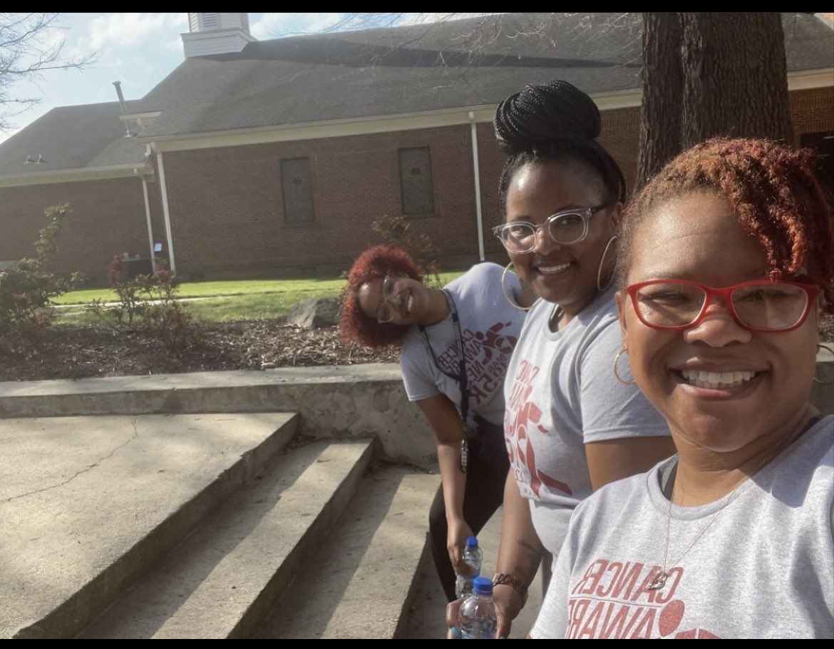 Drjill_loading's tweet photo. A great day for a 5k #ShawU #cancer5k #hope #cancerfighter #awareness #beatcancer https://t.co/VF7la9pOPG