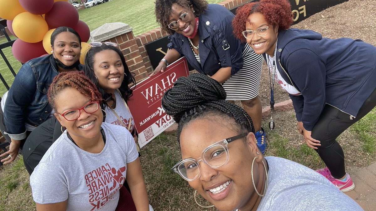 Drjill_loading's tweet photo. A great day for a 5k #ShawU #cancer5k #hope #cancerfighter #awareness #beatcancer https://t.co/VF7la9pOPG