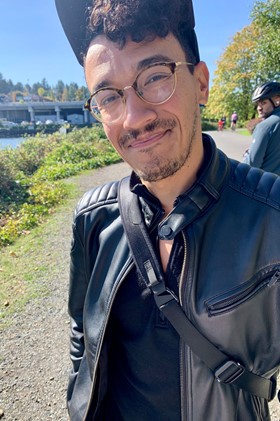 jamierollins's tweet photo. Eddy Ortega is a Creative Producer/Game Designer. Passionate about art and community, loves working in collaborative, multidisciplinary teams. Avid believer of strategies that allow teams to thrive by staying experimental. Pursuing new indie ventures!
https://t.co/mRi1tW46AF https://t.co/NoSH5pTpPV