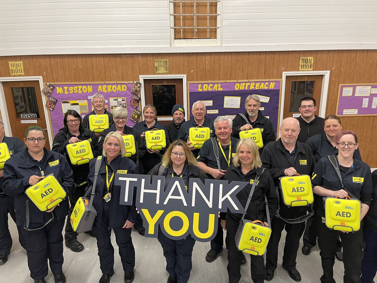 nashetho's tweet photo. Well that’s a wrap after a long day of set up and a busy night training, kit swapping, callsign sorting & rolling out new Defibs… @liveshq North East District joined #teamzoll @zollemsfire
Each of these AEDs will help our volunteers save lives even better! #highperformancecpr https://t.co/dDOsQ61cAJ