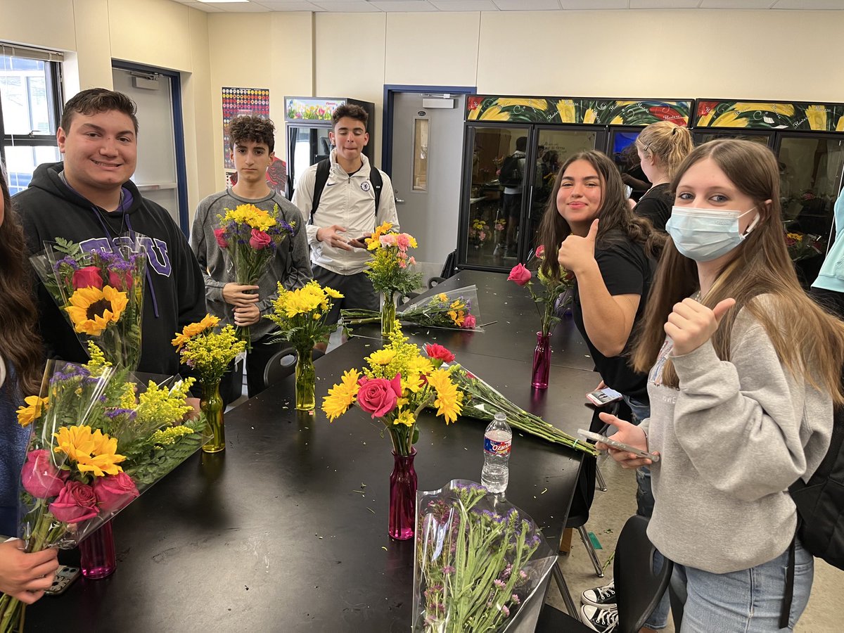 Floral Design students <a href="/boswellhs/">Boswell High School</a>   worked really hard today on creating their own designs using a wide range of colors and textures. They also learned to make "floral bouquets" to give away to someone special.💐