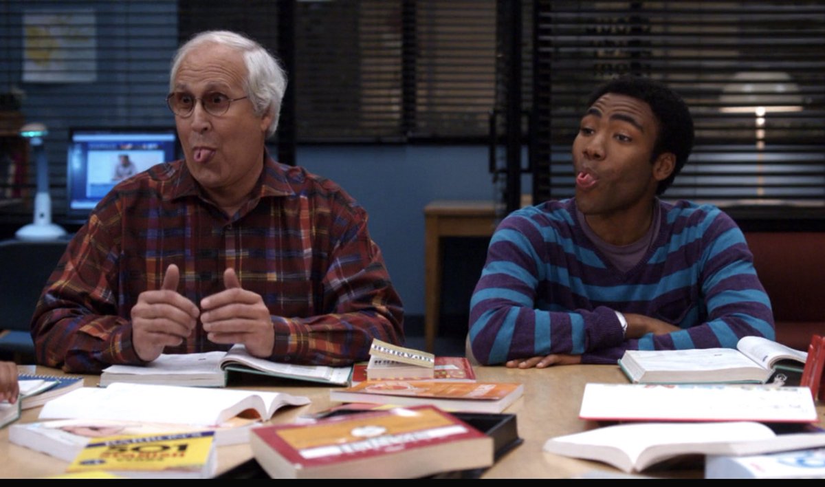 GDEspanol101's tweet photo. ¿Pueden adivinar en qué estamos trabajando? ¡Pronto, en su plataforma de podcast favorita!
#andamovie #community #englishasasecondlanguage #itsacondition #keytar #CommunityEsVida #communitytvshow #NBCCommunity #AlertNerd #SpoilerAlert https://t.co/XnIrHF5nnf