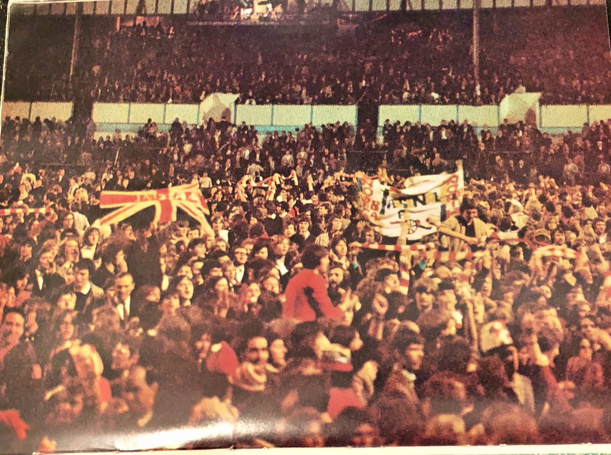 JohnGooner4's tweet photo. @JRLAFC1886 @touchofpowder White Hart Lane https://t.co/ppAh2pjBBz