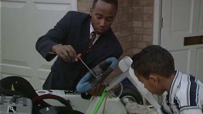 polinapompliano's tweet photo. Hamilton’s family didn’t have that kind of money, but they did have determination. 

His father, Anthony, worked three jobs and his stepmom contributed a large sum of her savings in an effort to fund Hamilton’s F1 dream. https://t.co/JAq8A3RpmT