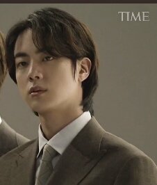 RoxKim4's tweet photo. According to people who have seen him very closely, all the photos do not do him justice. whaaa😱WTFFFFFFFFFFF!!!
#BTSXTIME #BTSxTimeMagazine
#JIN
@BTS_twt https://t.co/F7w8UeoOqt