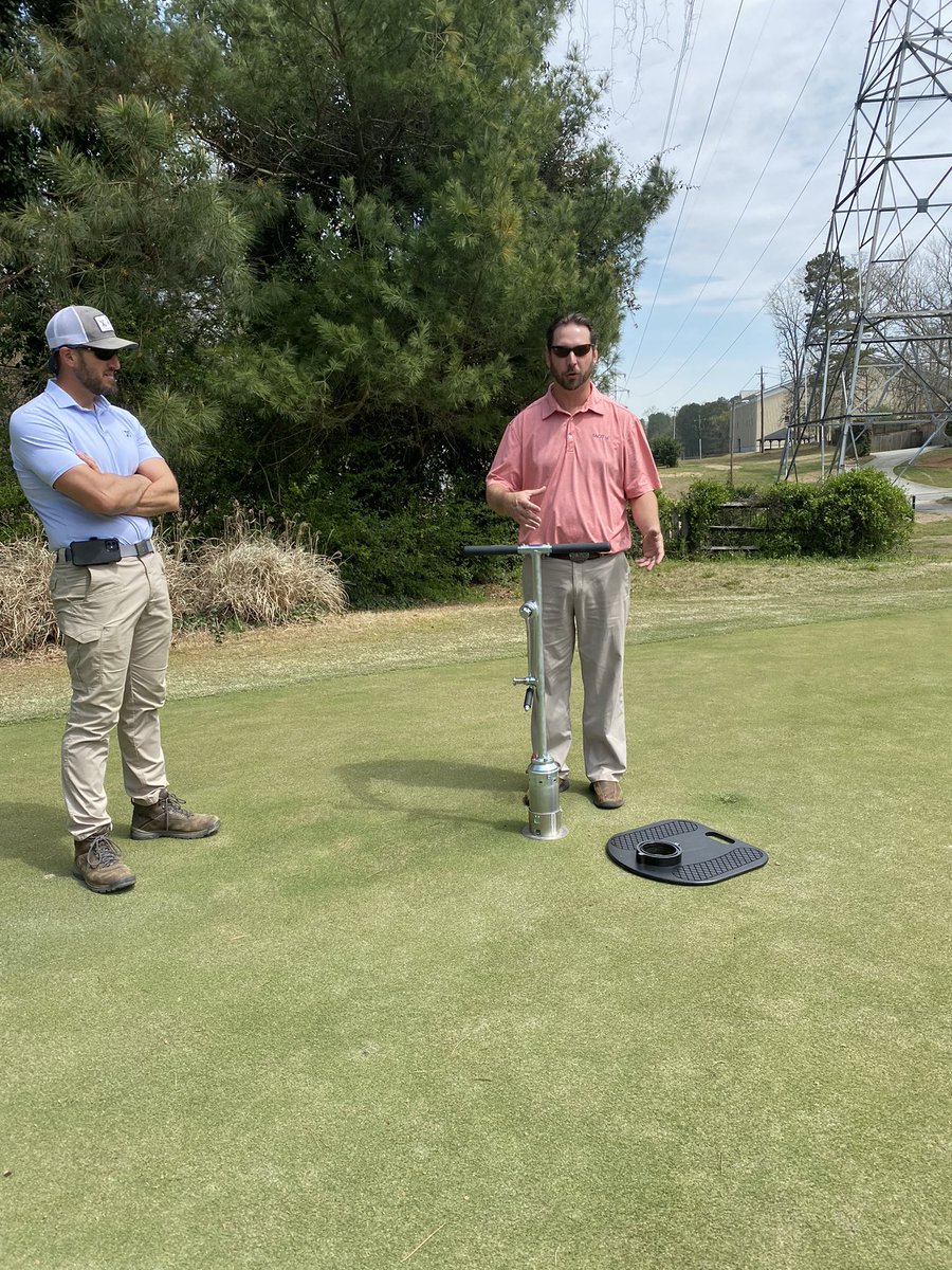 IHCCTurf's tweet photo. Great visit today with Ryan from @UsaTacit ! We took delivery of our new cups and looked at some high quality tools of turf in the @tacit_golf truck. Thanks for stopping by and seeing us! #Shole #LevelUp #ToysofTurf https://t.co/fD9ybbg2sC