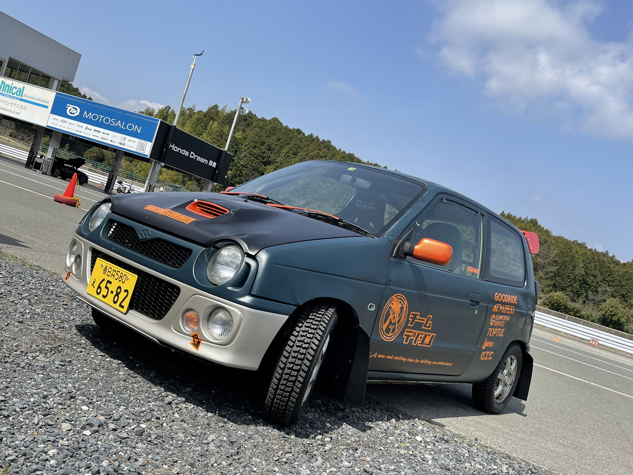 Team Tetsujin En Twitter 鈴鹿ツインサーキットの グリップコース楽しいー ブレーキ エンジン ミッション慣らしも トラブル無く完了 しかし軽自動車の非力を かばう運転難しい T Co 3ijkcwn9c9 Twitter