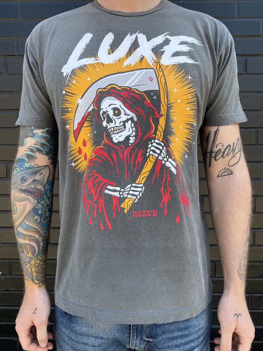 therealluxe_'s tweet photo. spring sale! selling a bunch of merch for $20 a piece! dm me and i'll ship it out to you. help support an indie artist get this album done! https://t.co/06HjLbz4VW