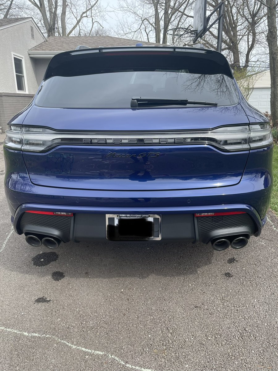 billteets1's tweet photo. New whip was finally delivered! Sooo excited. Like a kid on Christmas morn. https://t.co/zvtQ47lcdq