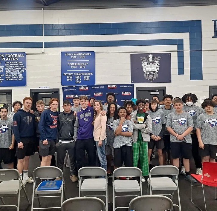 rickyfowler03's tweet photo. I would like to say thank to my coaches and family for supporting me… with that being said I have decided to commit to Waldorf University… Go Warriors. @CoachFinley_Wu @wu_football @Coach_Irvin23 @DaxtonLeBron @civy2697 @CantguardSpens https://t.co/q78uNSrgwg