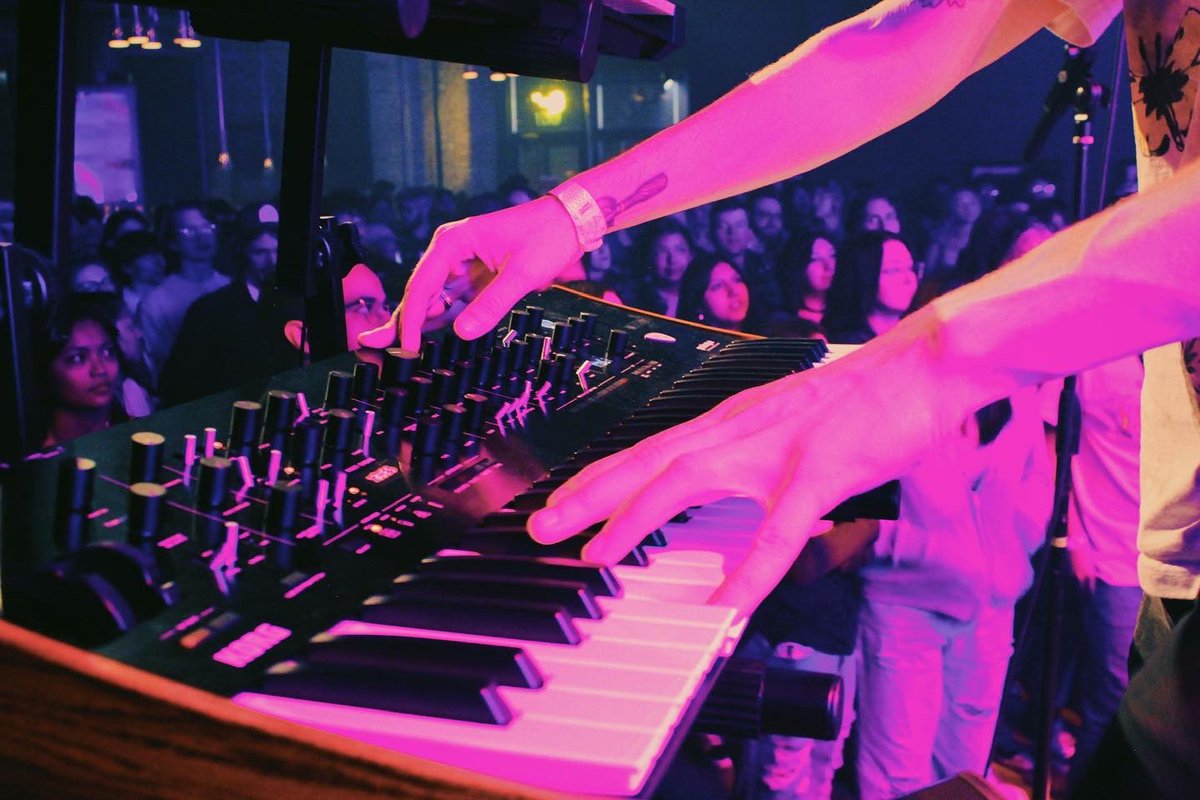 kidcomputerband's tweet image. just a matter days now until the 𝘊𝘝𝘎 celebration !! Feeling freshly inspired by the magnificent @thehalocline show last night in KC. ⁣⁣
⁣⁣
So happy to see live music coming back swinging hard. We promise to do the same this weekend. April 2 in Kansas City!