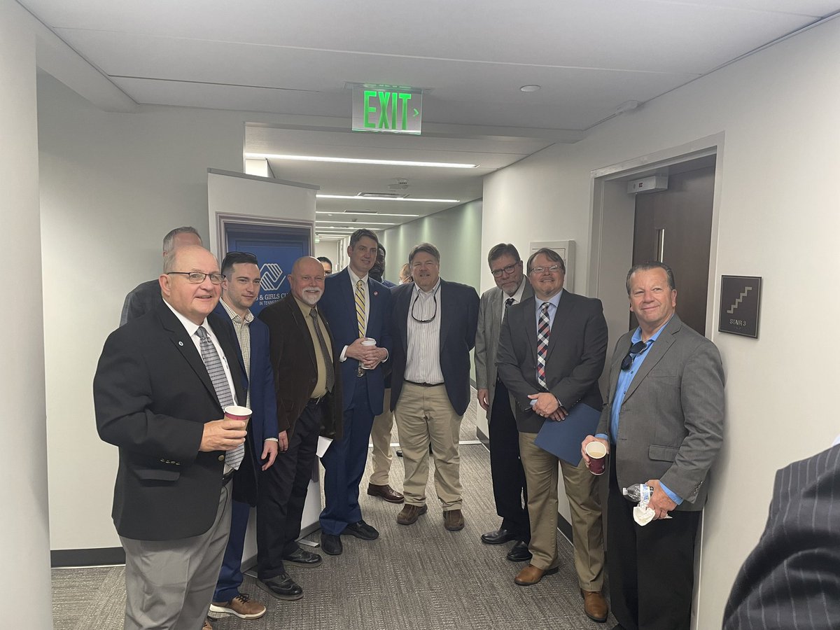 Great to meet with legislators today during BGC Day on the Hill 2022! #BGCTNAllianceDayontheHill <a href="/BGC_TN/">BGCs in Tennessee</a> <a href="/SenBoWatson/">Bo Watson</a> <a href="/ToddGardenhire/">Todd Gardenhire</a> <a href="/lowellrussell21/">Lowell Russell</a>