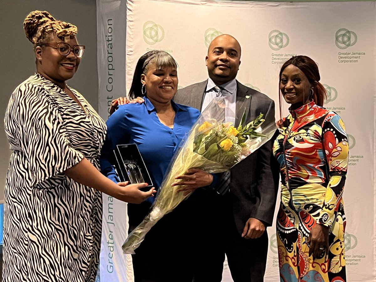 GJDCPrez's tweet photo. We couldn’t end tonight without recognizing one of the longest serving member of the #GJDC team, Masheika Lewis.
Thank you for all your hard work and dedication!
#WomenWhoLead
#SEQueens https://t.co/tT9S5dVMDr