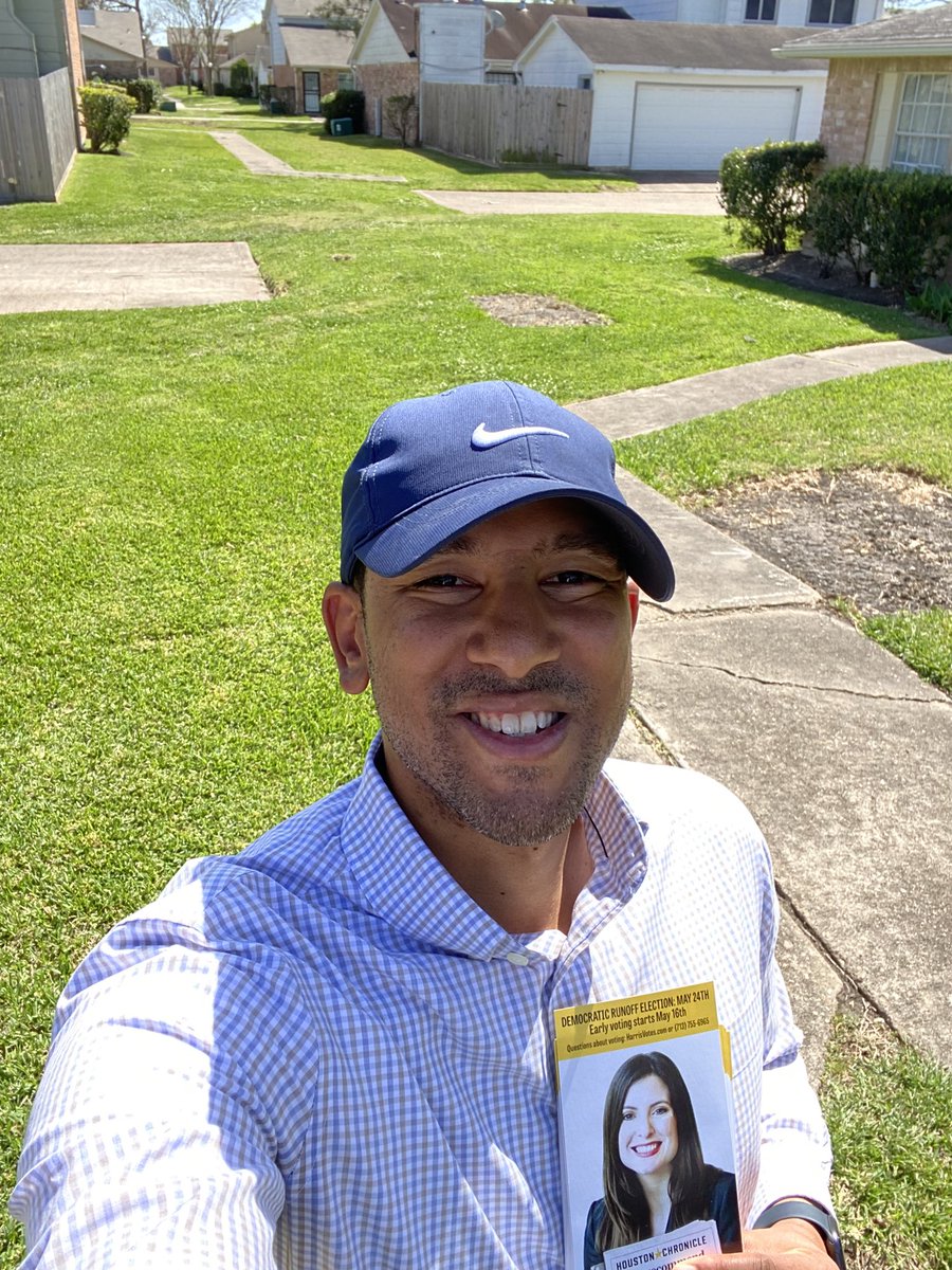 Beautiful day to be out block walking for <a href="/LesleyBrionesTX/">Lesley Briones</a>. Be sure to get out there and vote! #harrisdems