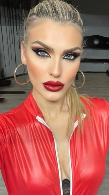 TW Pornstars - Mistress Iside. The latest pictures and videos from Twitter for all time. Page 4