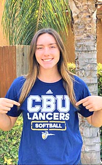 CalHiSports's tweet photo. Congrats Presley Hosick (Liberty, Bakersfield).
NorCal Softball Player of Week.
Tough loss Tues, but great player had great week before. Plus, turns out she's going to same college as SoCal winner.
@HaroldAbend @PresleyHosick @kate_penberthy @LHS_Patriots 
https://t.co/cs0WLxyp99 https://t.co/a9pzqZO2ij