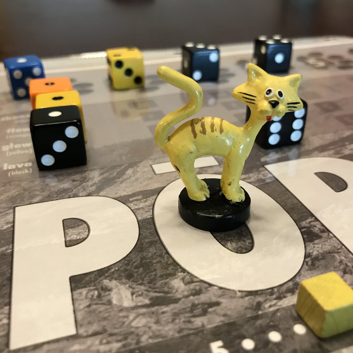 HaoleBoyGames's tweet photo. @DizzDenise @wscottbrady @SmirkandDagger Who doesnโt love cat games? ๐ฏ
#PopokiGame ๐ https://t.co/G8kwIXwqRj