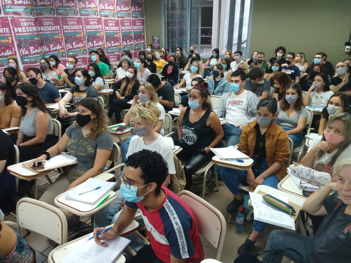 Filosofía y Letras - Universidad de Buenos Aires.
Investigación Educacional l 2022: nuestrxs más de 100 estudiantes 💚
Educación  universitaria  pública, gratuita, laica y de calidad💚