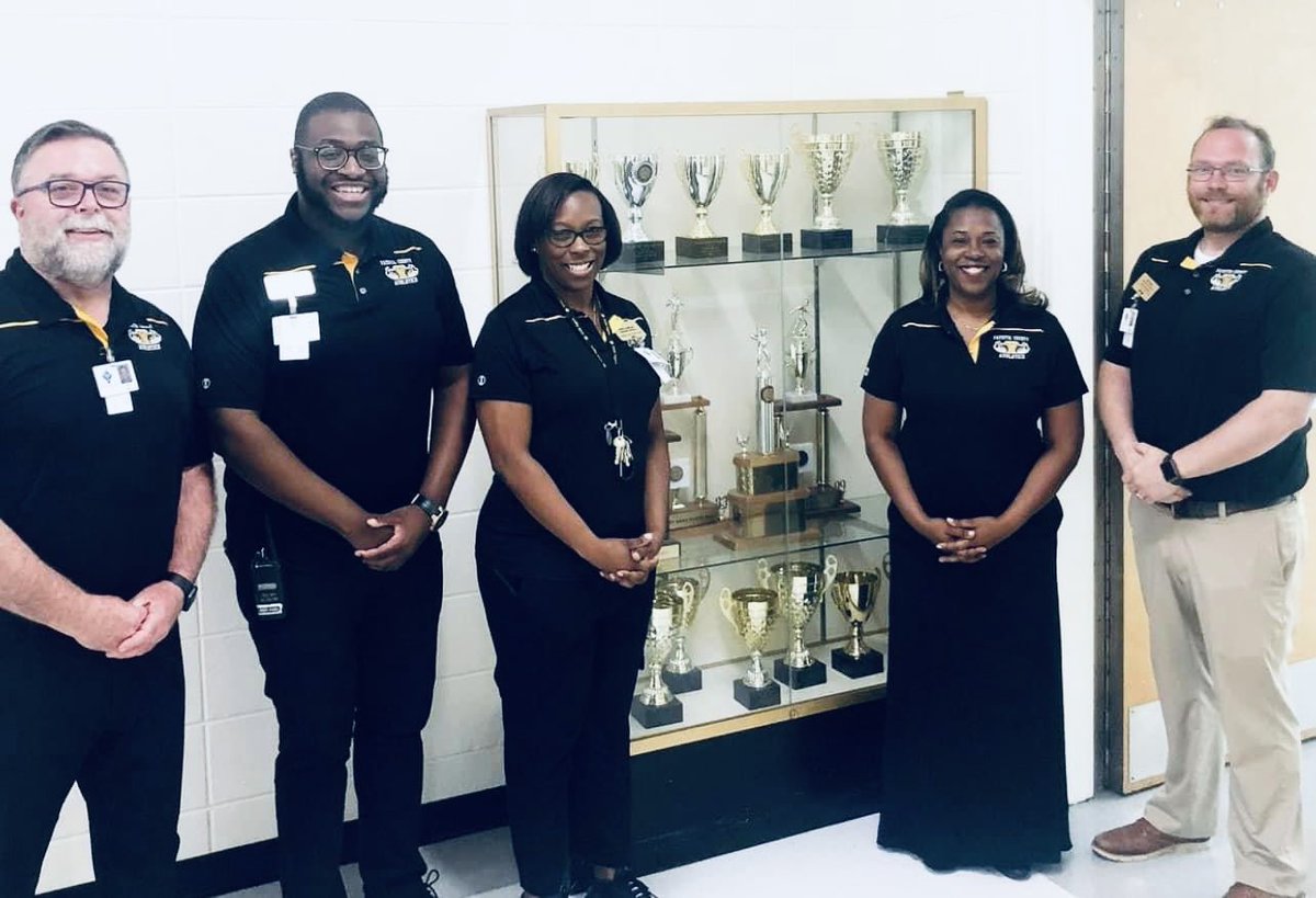 key2268's tweet photo. Fayette County High School Administration 2022  🖤💛❤️ https://t.co/WXWs3nsd5b