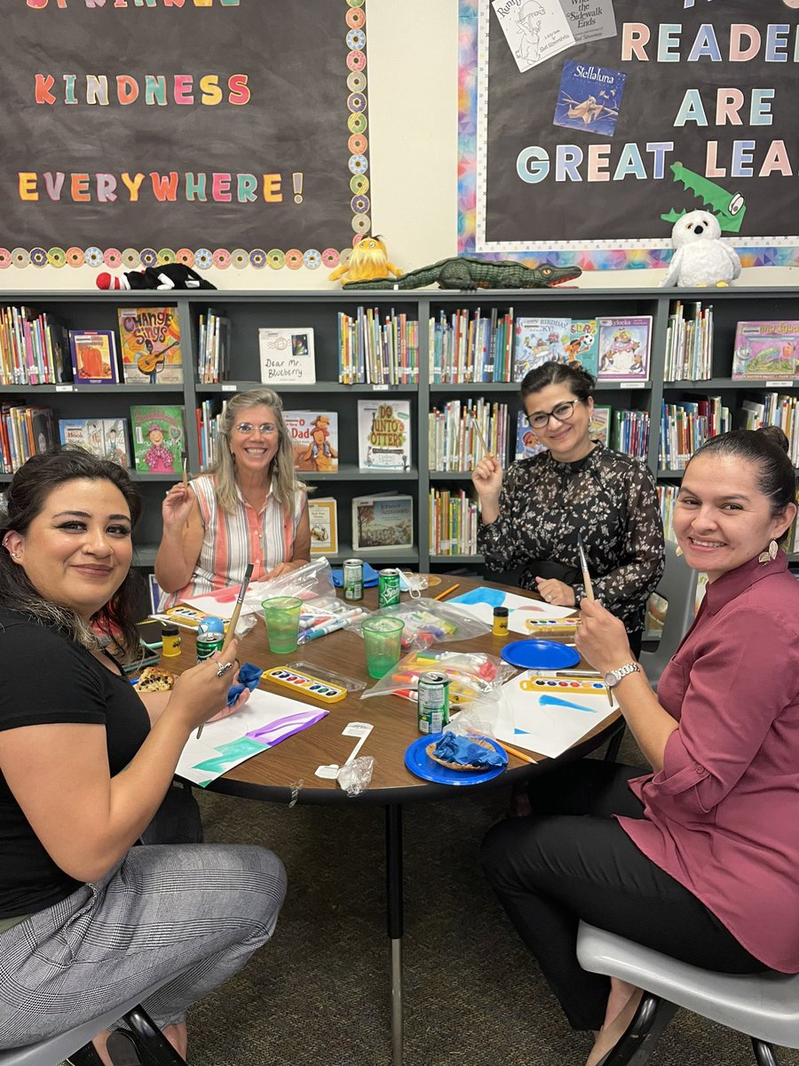 AEScounselor's tweet photo. Mindfulness and muffins is just what we needed! Thank you to Dr.Humber for facilitating such a tranquil session for our teachers and staff. #zensession #sharpenthesaw @AEScounselor @SpringISD @AndersonGators @DrMiguelSPerez @SpringISD_GCMH @ClarkWritesNow https://t.co/qQ0zNGOf2o