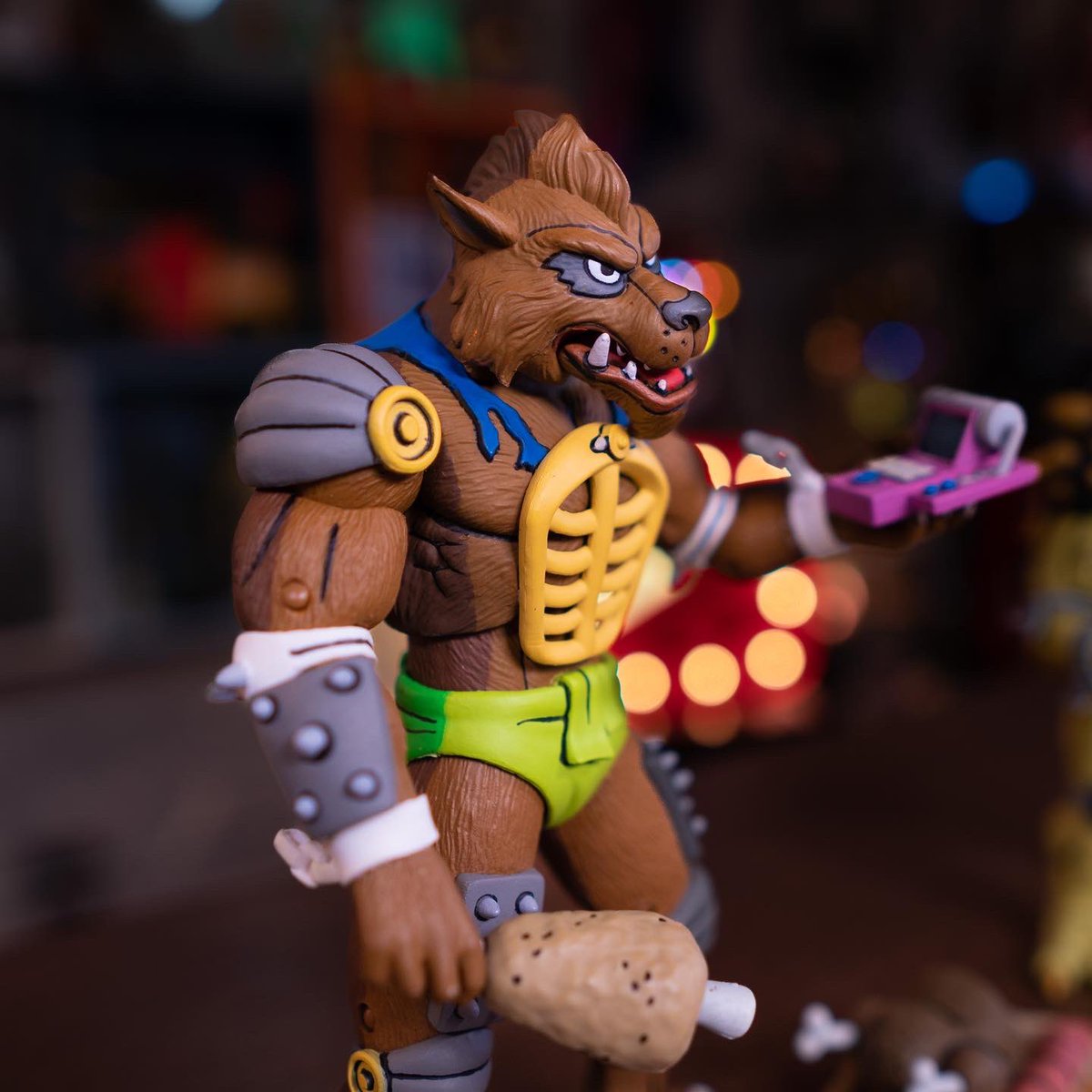 BoxAttack's tweet photo. They’re here! Look at @NECA_TOYS bringing the fire with Tokka and Rahzar! Review is here 👉 https://t.co/kJ5KnRPf0z https://t.co/rY51NzcHc3