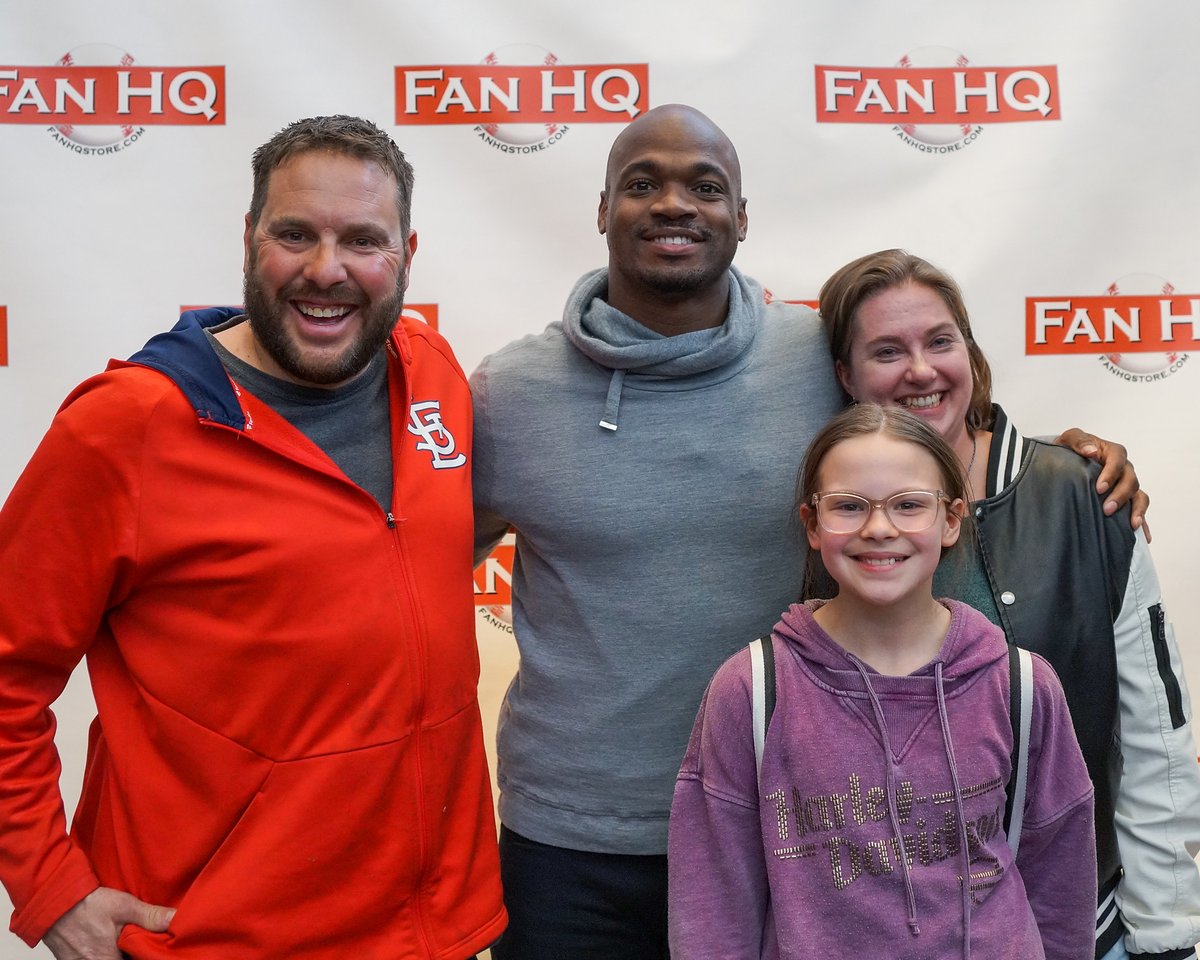 FanHQ's tweet photo. Adrian Peterson posed photos are now available for download! Find yours, right click, and save! Printed copies available for purchase.
Check them out hereπhttps://t.co/H4S8i717u3
#SKOL #FlashAddicts https://t.co/IOIC76lFSF