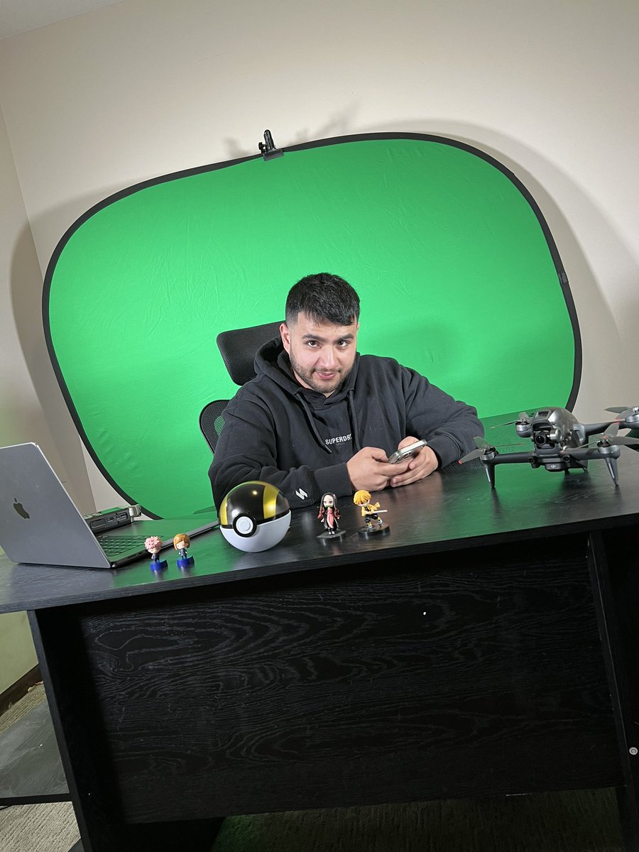 Christmas tweet media