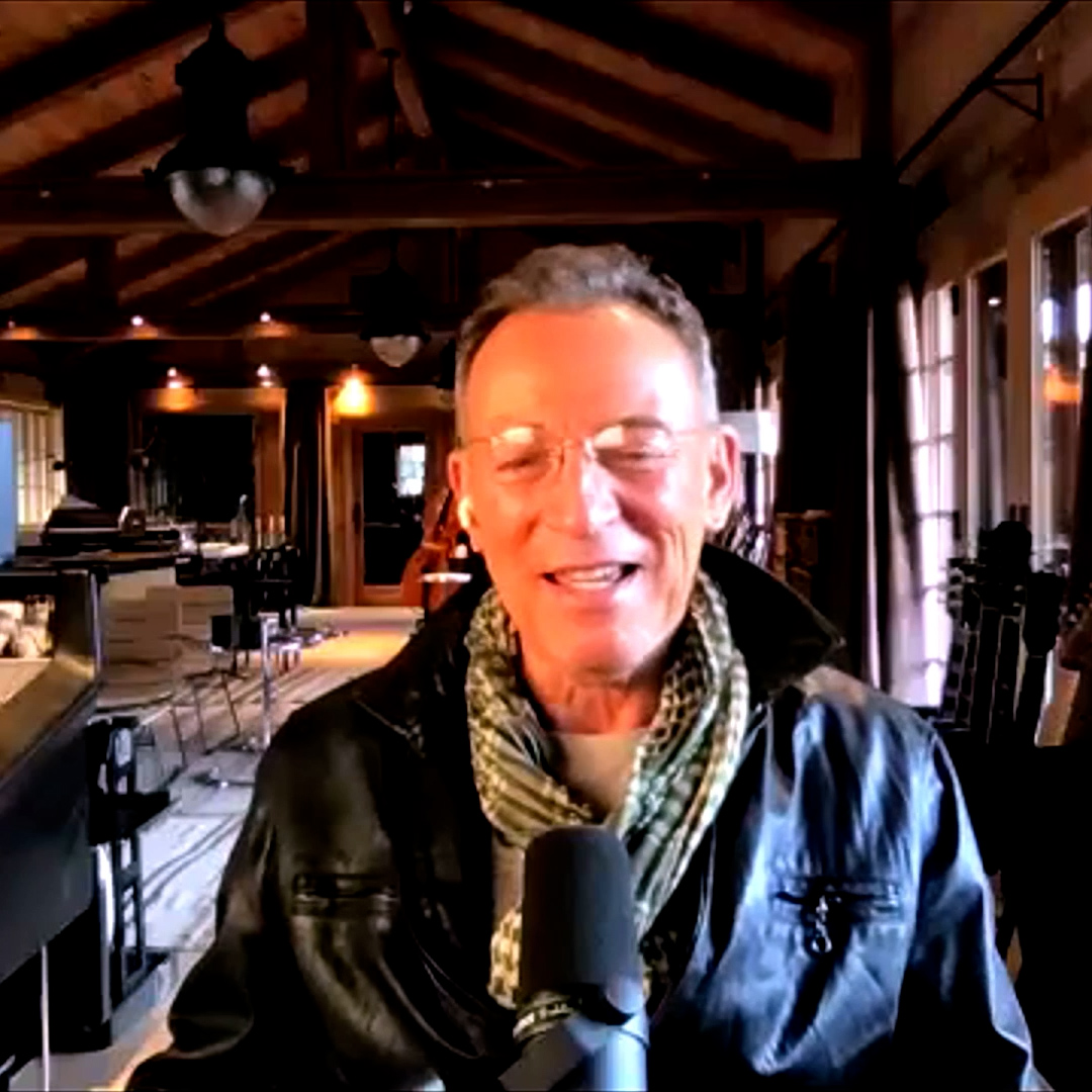 Paramount+ on Twitter "Legendary record producer CliveDavis brings