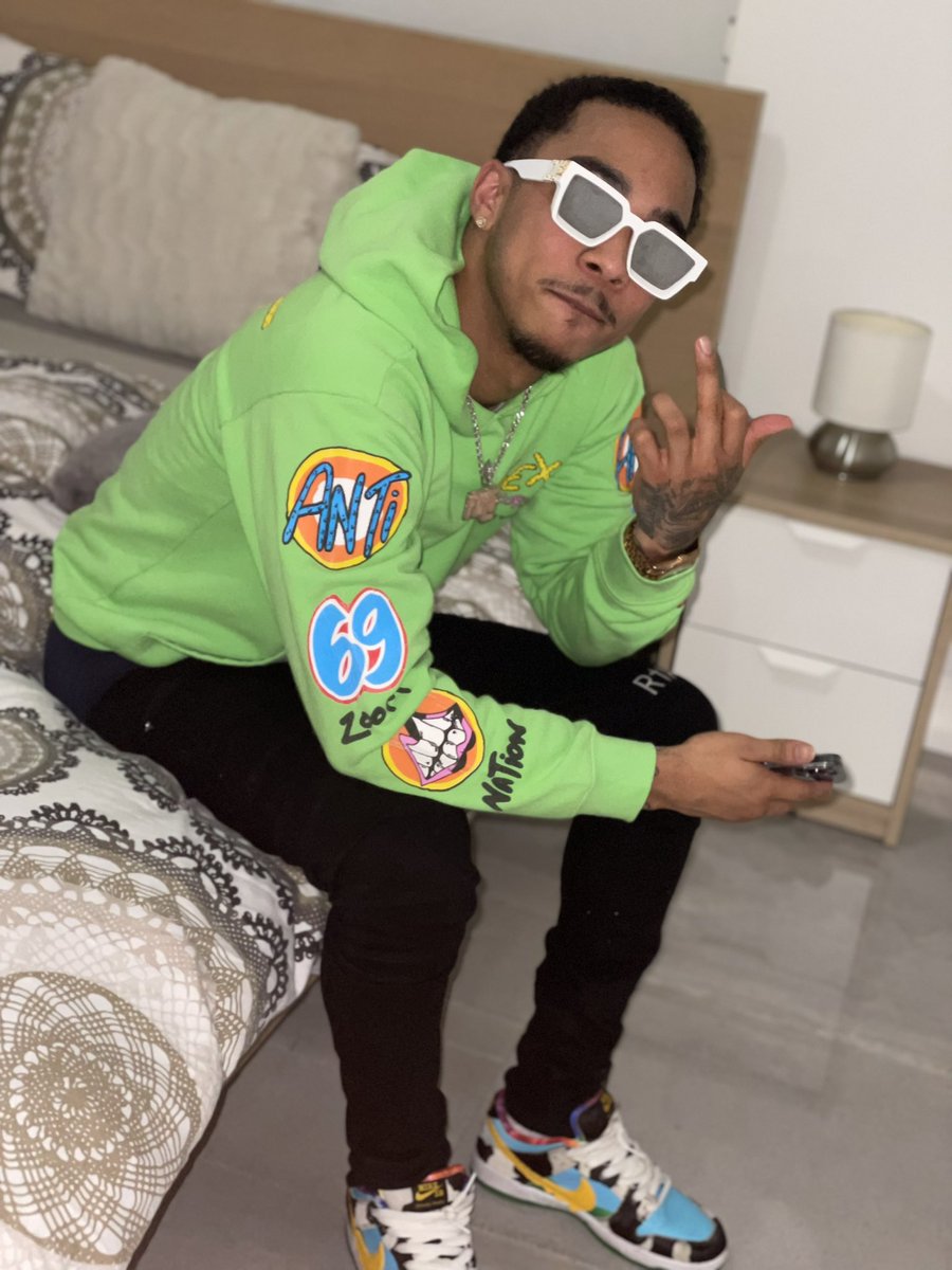 DeaDea Dinero (@fmgdeadea) on Twitter photo 