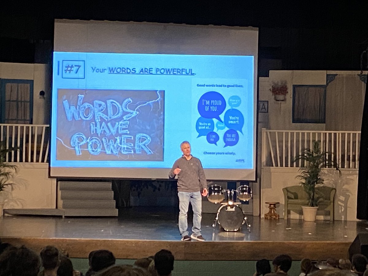 StifterDan's tweet photo. Ben Rudrud and RIPL made an appearance at Isd#1 today! Led by the Rock Stars of Aitkin Public Schools! #WeareIsd1 https://t.co/qs8BH6jcpx
