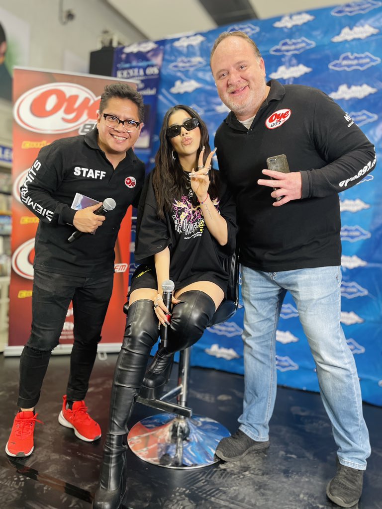 Oye 89.7 tweet media