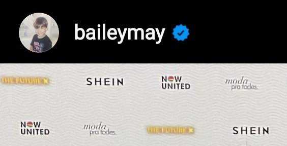LovesBayMay's tweet photo. Você acha que não tem sorte? E eu que apareci de costas no feed do Bailey cara🤣 Nem para eu estar de frente! Agora minhas costas e a minha bund1nh4 estão famosas🤣🤣😪 https://t.co/PI3JZm6IJI