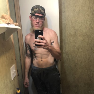 ozzwalld's tweet photo. #NewProfilePic https://t.co/loeee6DHfZ