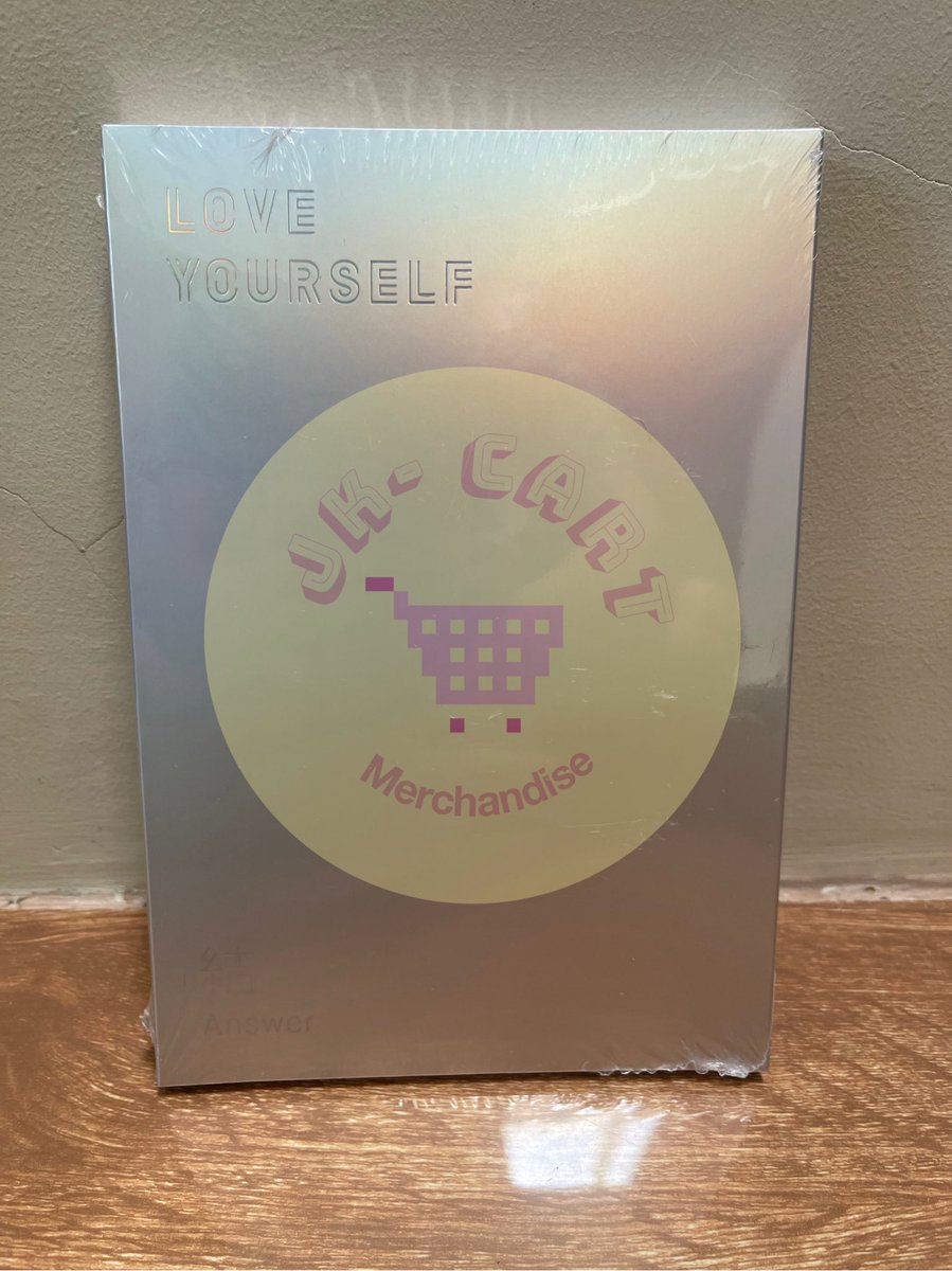 JKCart_PH's tweet photo. [HELP RT] | LFB/WTS
#JKCartPH_Onhand

BTS SEALED ALBUMS: LOVE YOURSELF: ANSWER (S/E/L VERSION) 

PHP 880 ALL-IN +LSF

-SHOPEE/GGX/COD/SDD (w/in sta. Rosa, laguna) 
-Ready to ship
-w/ freebies from us

Shopee Link:https://t.co/LKVUGBWsEQ

For condition, feel free to DM us. 😊 https://t.co/JCNyrceMcJ