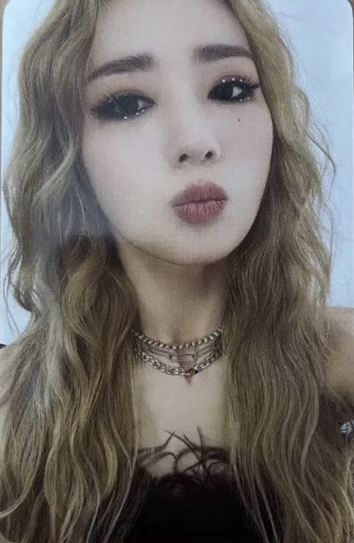 yoonbmbmbm's tweet photo. apink 交換 
トレカ.ポスター.ポスカ.フィルム.スクラッチカード

譲】1.2枚目
チョロン ボミ ナウン ナムジュ ハヨン
求】3.4枚目
・ボミ　🙅🏻‍♀️のもの以外
　　　　👑　優先的に探しています

場合によっては、こちら複数:1の交換でも構いません

気軽にリプ、DMお待ちしております
#apink       #horn https://t.co/tMS4CxEV1h