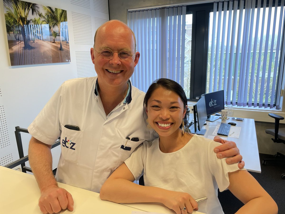Another one bites the dust! <a href="/ytvanloon/">Tina van Loon</a> finishes her <a href="/ETZnl/">ETZ</a> surgical training and is now a gastrointestinal surgeon! Congrats Tina!