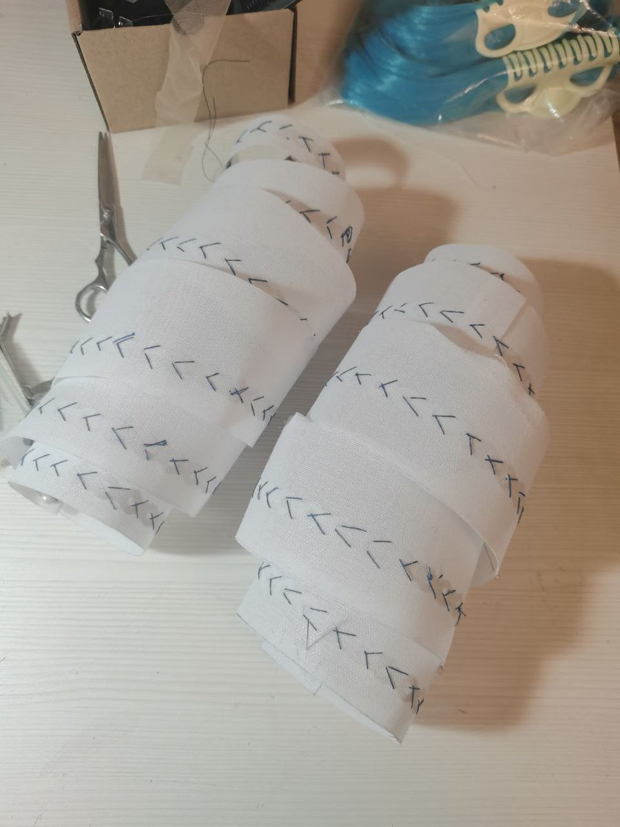 The Processes of Starting a Wig on Gwen from League of Legends
#LeagueOfLegends