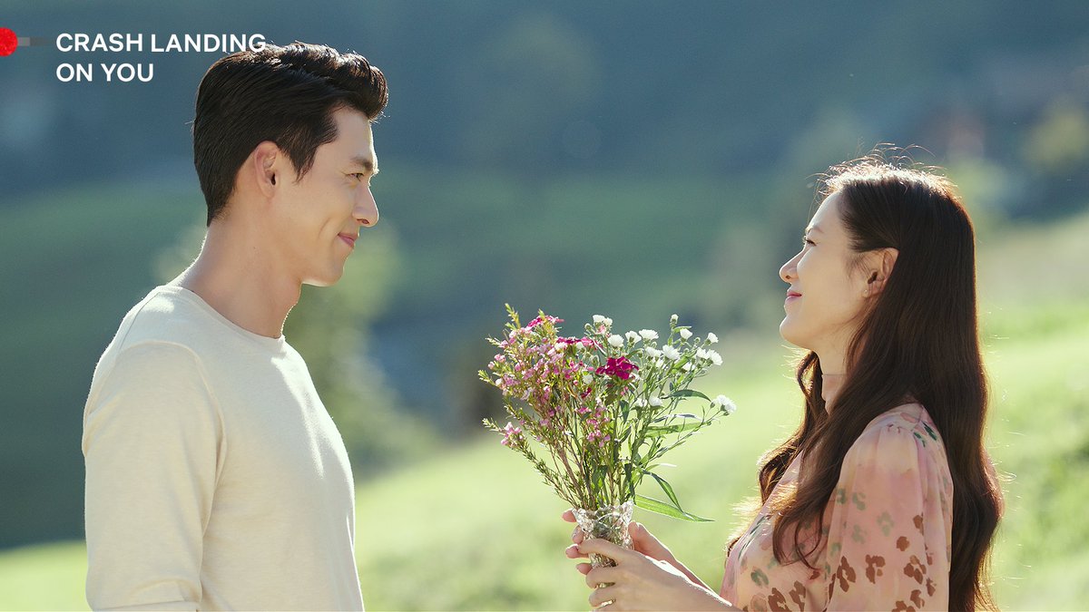 Netflix_PH's tweet photo. Ready to catch the bouquet na po 💐
#TheBinJinWedding #CLOYEpisode17 https://t.co/TrG6X1uIm5