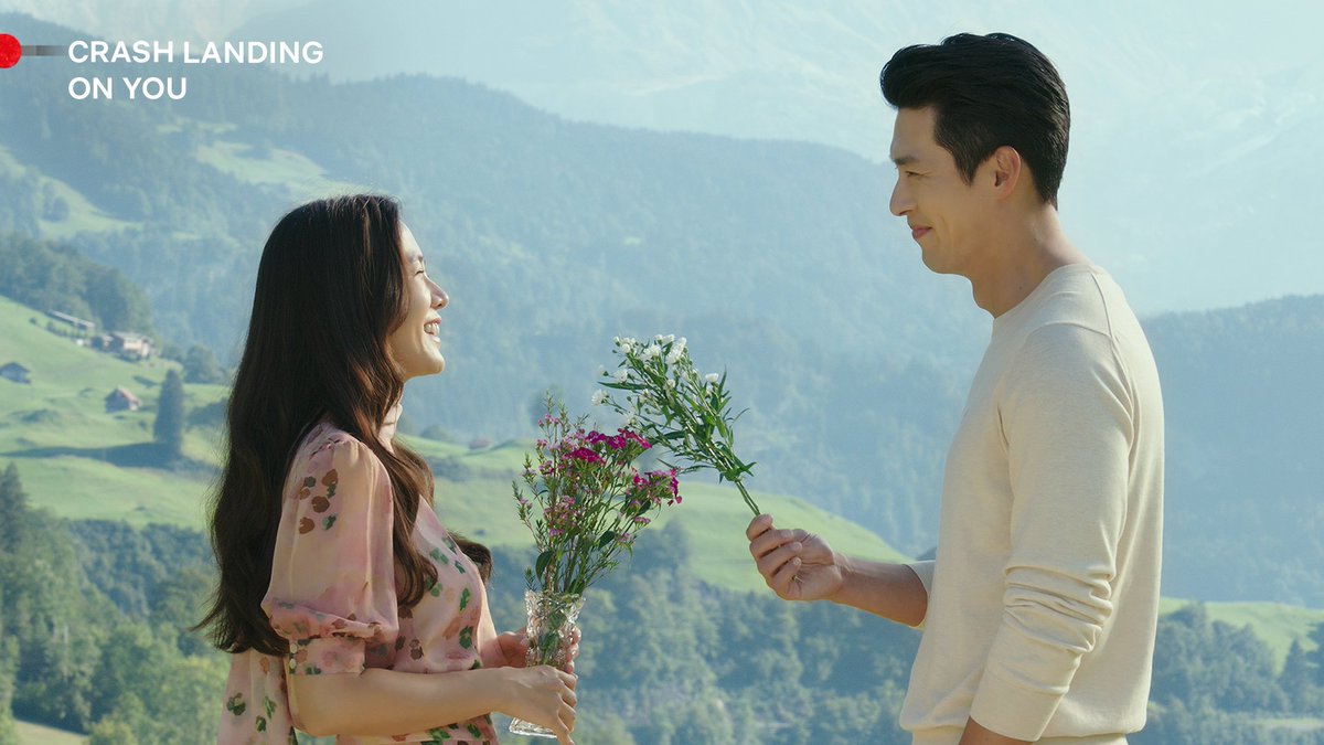 Netflix_PH's tweet photo. Ready to catch the bouquet na po 💐
#TheBinJinWedding #CLOYEpisode17 https://t.co/TrG6X1uIm5